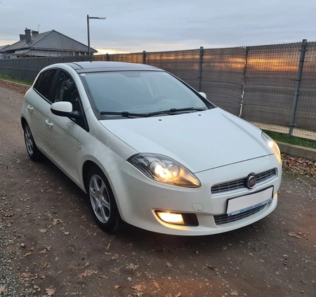 Fiat Bravo cena 17300 przebieg: 203000, rok produkcji 2010 z Legnica małe 497